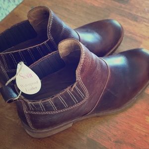 Sofft brown boots size 8.5